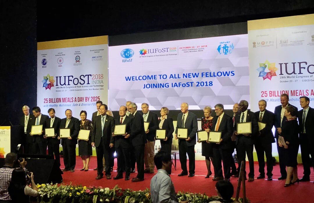 The induction ceremony of new IUFoST Fellows