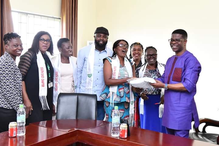 The South East Chapter paid a courtesy visit to the Executive Director of NRCRI Umudike